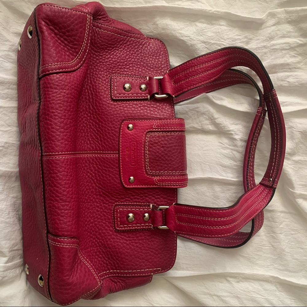Raspberry Shoulder Bag - Picture 2 of 5